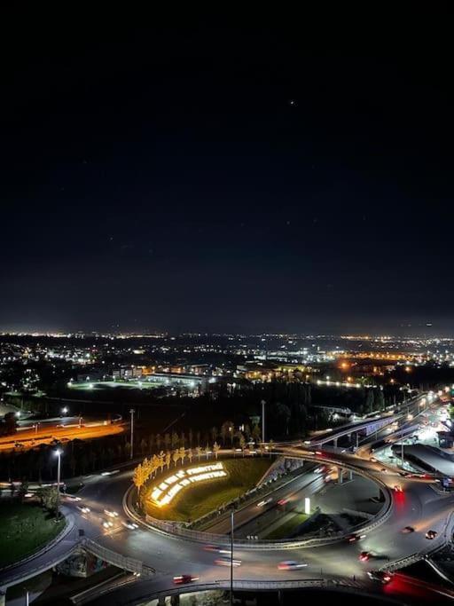 דירות פרישטינה Luxury Penthouse Prishtina מראה חיצוני תמונה
