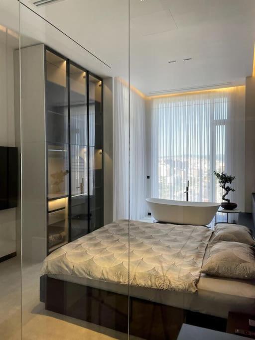 דירות פרישטינה Luxury Penthouse Prishtina מראה חיצוני תמונה